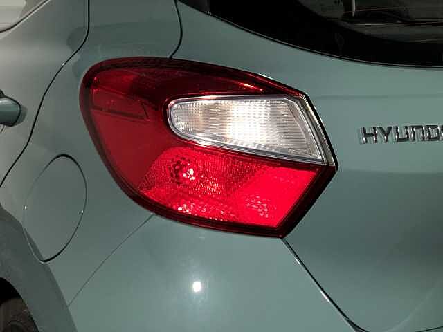 Hyundai i10 1.0 MPi SE Connect 5dr