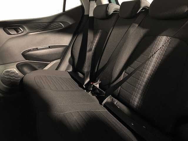 Hyundai i10 1.0 MPi SE Connect 5dr