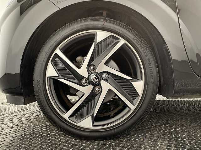 Hyundai i10 1.0 [63] Premium 5dr Auto [Nav]