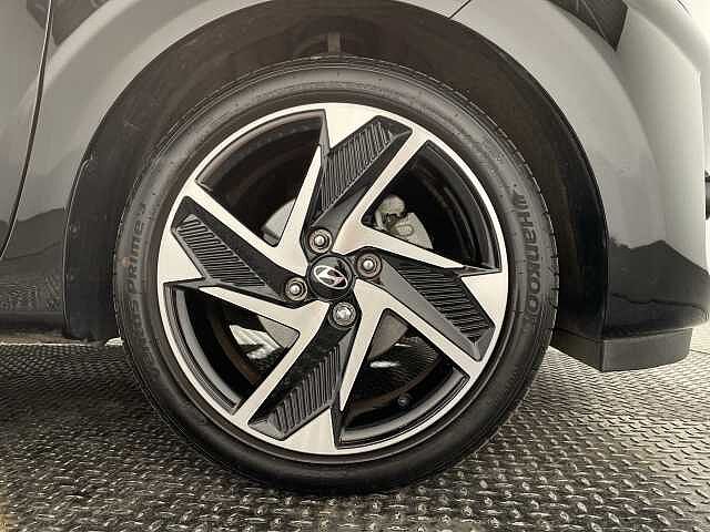 Hyundai i10 1.0 [63] Premium 5dr Auto [Nav]