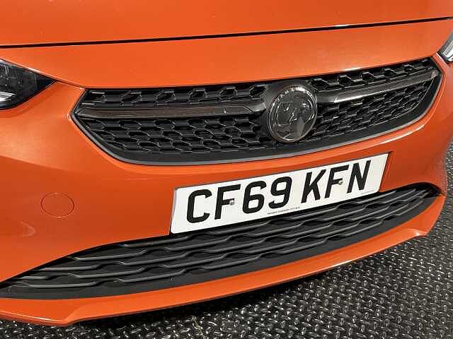 Vauxhall CORSA 1.2 SE Nav Premium 5dr Orange