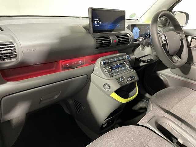 Hyundai Inster 85kW Cross 49kWh 5dr Auto [No Heat Pump]
