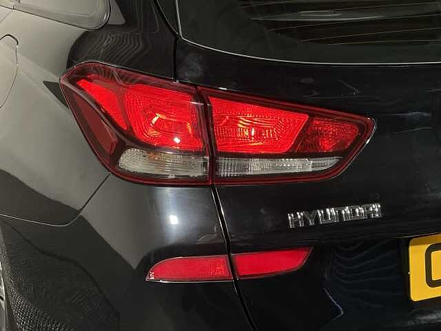 Hyundai i30 1.0T GDi SE Connect 5dr