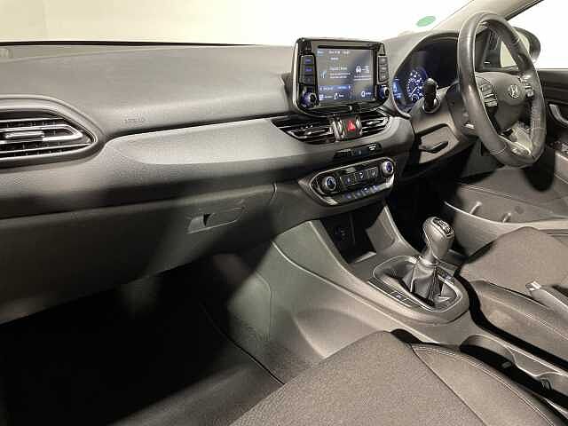 Hyundai i30 1.0T GDi SE Connect 5dr