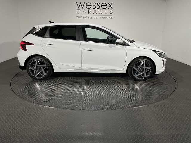 Hyundai i20 1.0T GDi 90 Tech Line 5dr DCT