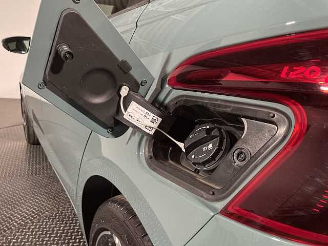 Hyundai I20 1.0T GDi 90 Tech Line 5dr DCT Green