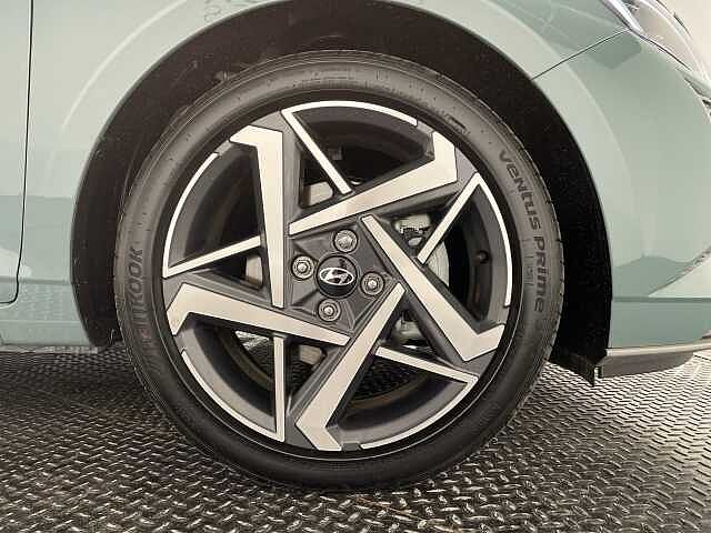 Hyundai I20 1.0T GDi 90 Tech Line 5dr DCT Green