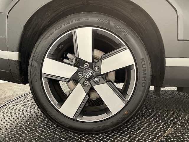 Hyundai SANTA FE 1.6 TGDi 239 Hybrid Ultimate 5dr 4WD Auto