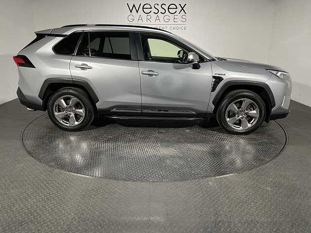 Toyota RAV4 2.5 VVT-i Hybrid Design 5dr CVT 2WD Silver