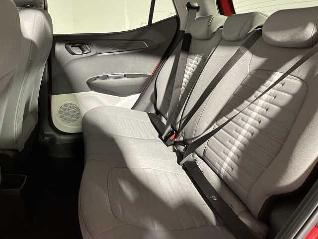 Hyundai i10 1.2 [79] Premium 5dr Auto [Nav]
