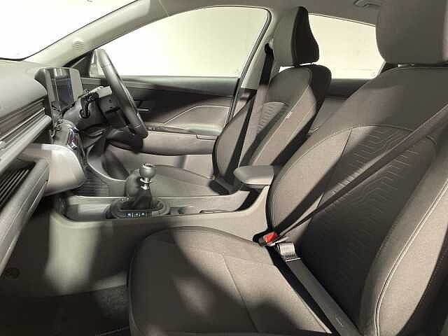Hyundai KONA 1.6T 138 Advance 5dr